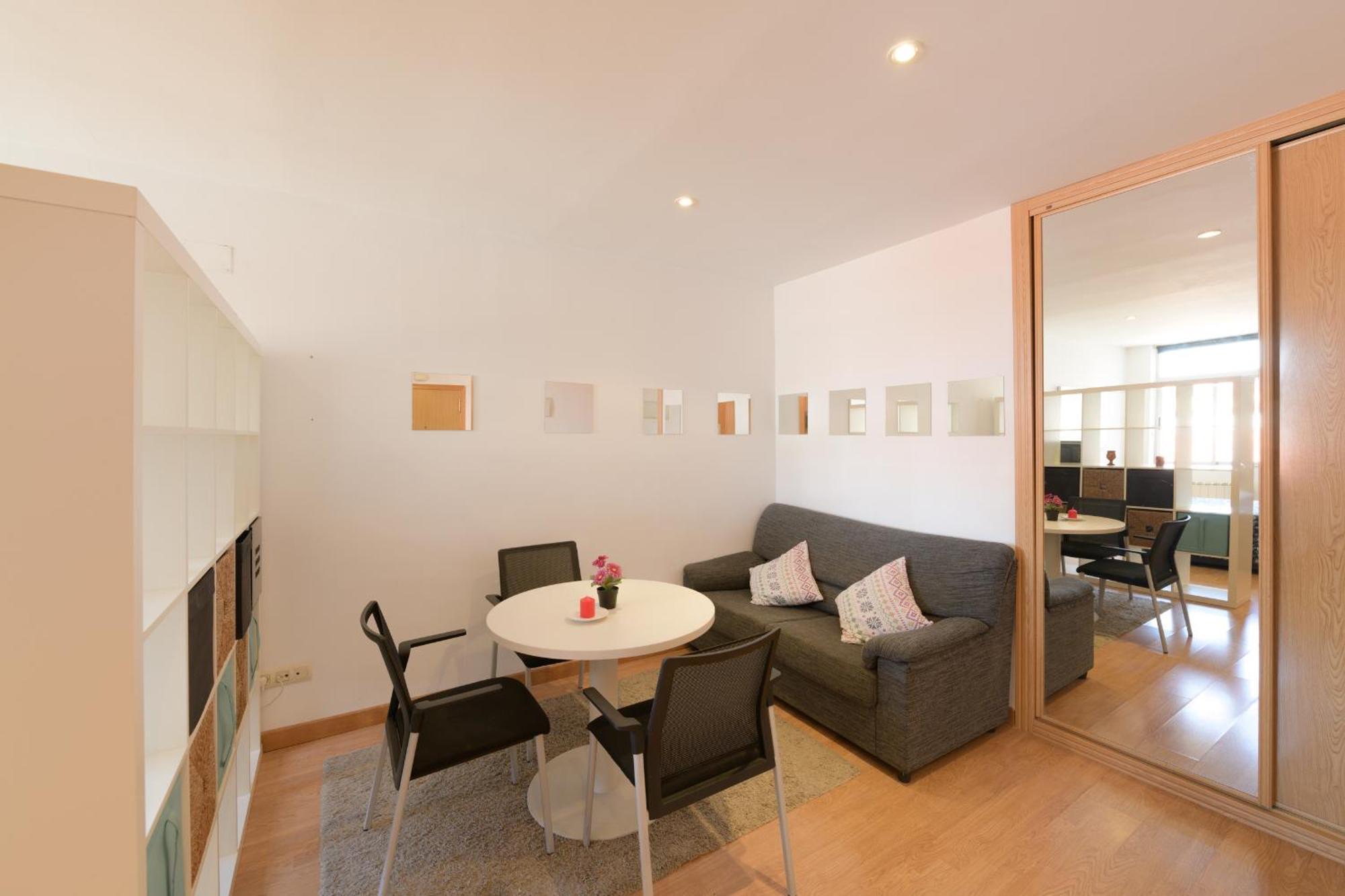 Apartamento4Estaciones Μαδρίτη Εξωτερικό φωτογραφία